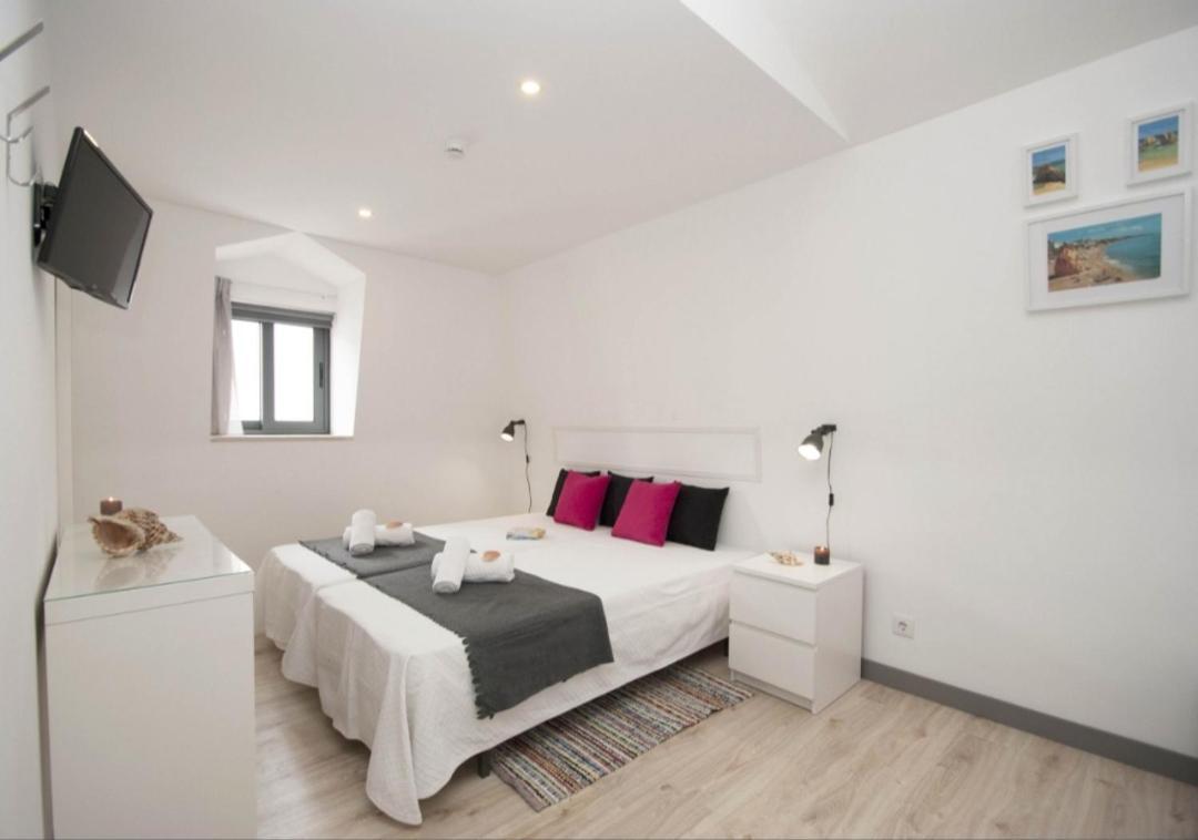 In Downtown - Villa Serenity Albufeira Luaran gambar
