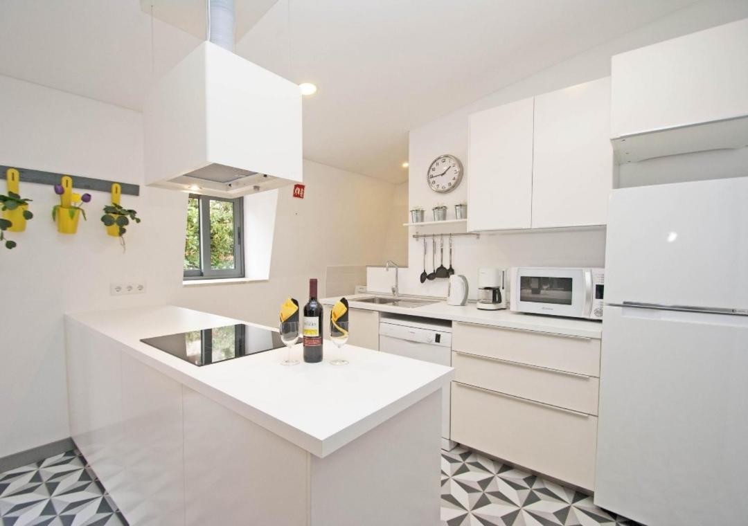 In Downtown - Villa Serenity Albufeira Luaran gambar